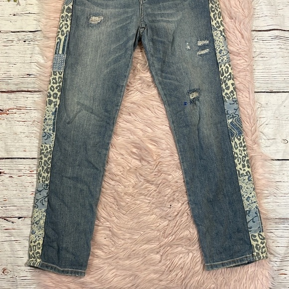 Anthropologie Pilcro Leopard Side Stripe Distressed Denim Boyfriend Jeans - Picture 6 of 11